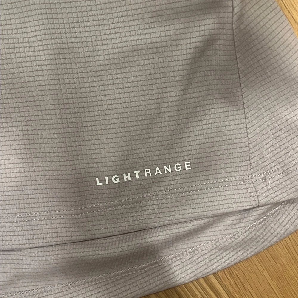 NWT -The North Face Moonstone Grey Women's Shadow Short Sleeve Top - size L - Picture 3 of 8